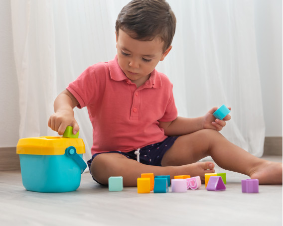 KIOKIDS Cubo juguete con formas encajables