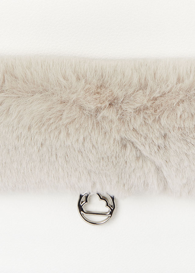 MAYORAL Bolso maternidad detalle pelo Crudo 