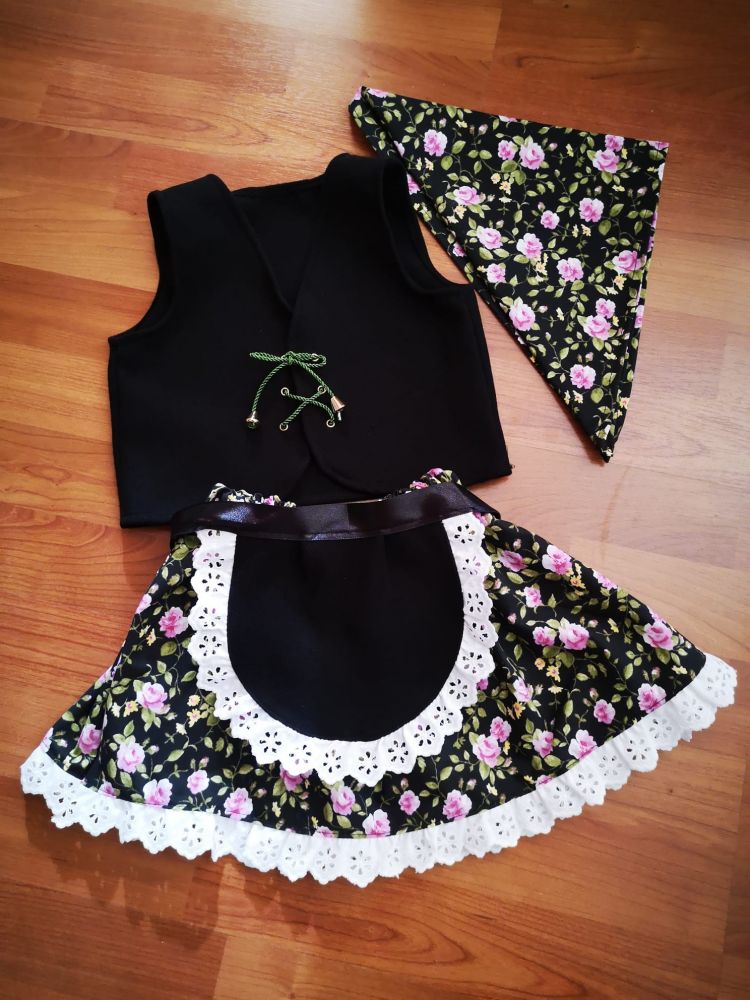 TRAJE DE PASTORA NEGRO 