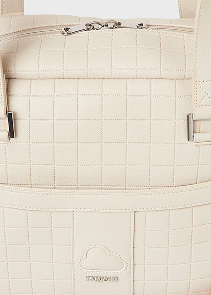MAYORAL Bolso acolchado con portachupete Piedra