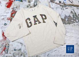GAP 2 X 1 Camiseta Beige con Lentejuela Colores 