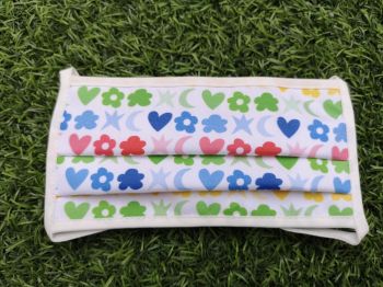 Mascarilla Adulto Lavable Flores y Lunas con triple capa y filtro